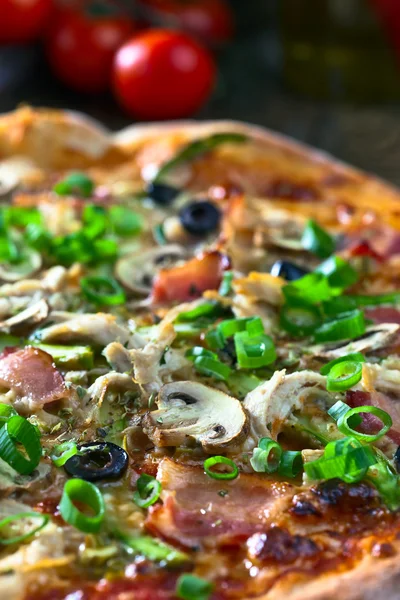 Closeup čerstvé pizzy — Stock fotografie