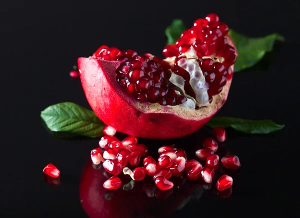 Pomegranate — Stock Photo, Image