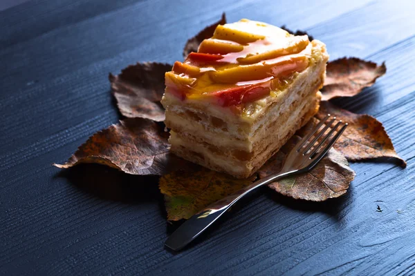 Сладкий пирог с яблоками — стоковое фото
