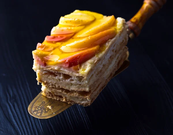 Torta dolce con mele — Foto Stock