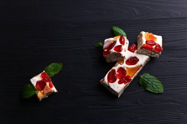  nuga tropikal meyve ile 