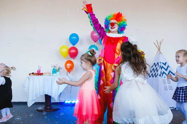 Children Play Have Fun Clown Birthday Party — Stock Photo, Image