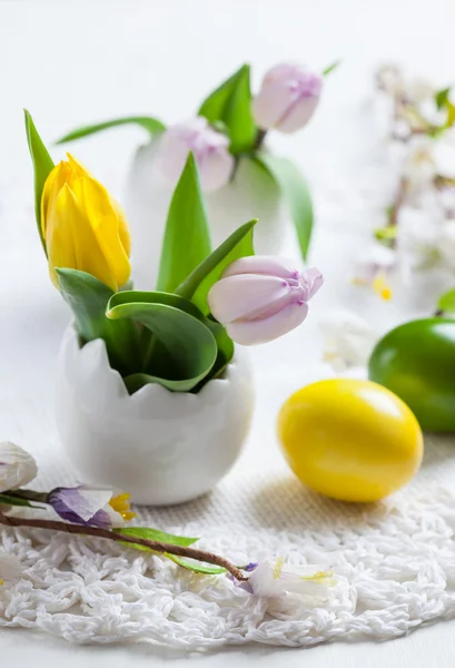 Festett tojások, Húsvét teríték — Stock Fotó