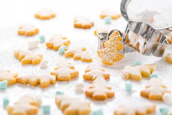 Biscotti Natale Fatti Casa Forma Albero Natale Sfondo Marmo — Foto Stock