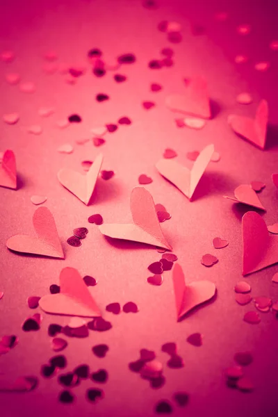 Corazones Papel Rojo Sobre Fondo Rojo Como Fondo Concepto Amor — Foto de Stock