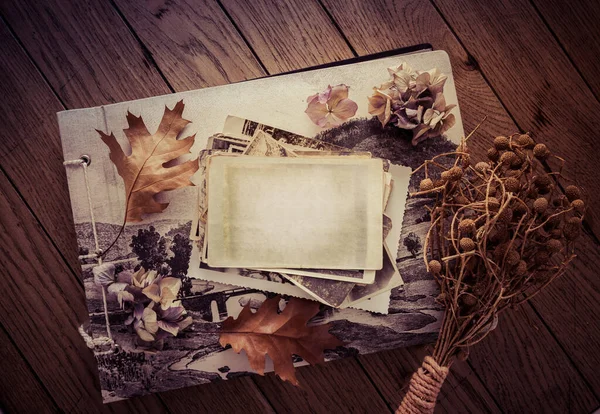 Memories Stock Old Vintage Photos Wooden Background Copy Space — Stock Photo, Image