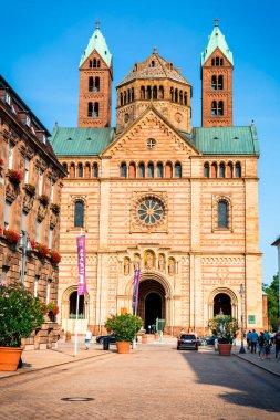 Speyer, Almanya: Almanya 'nın en eski şehirlerinden biri olan Romalılar tarafından kurulan Speyer Katedrali