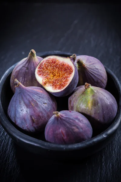 Fichi nella ciotola — Foto Stock