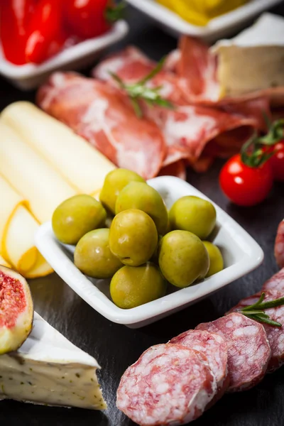 Apetizers and antipasti — Stock Photo, Image