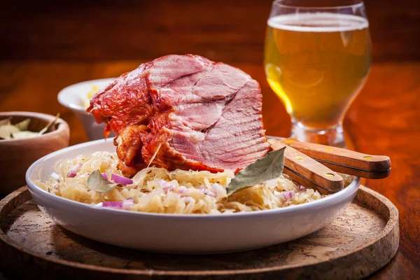 Smoked pork with cabbage — Stock Photo, Image