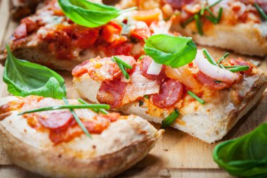 Pizza ekmek