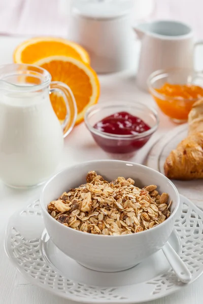 Frukost med flingor — Stockfoto