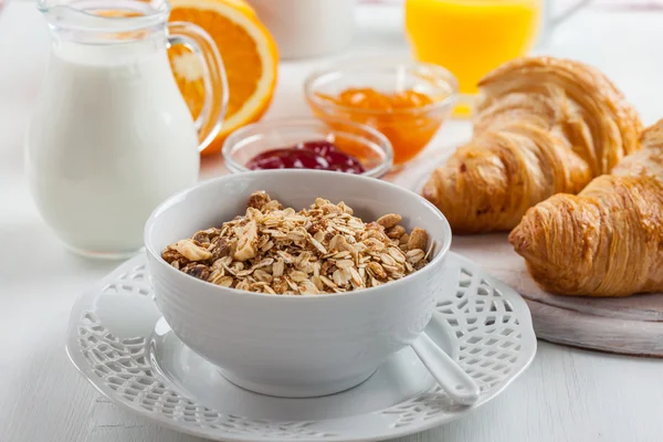 Frühstück mit Müsli — Stockfoto