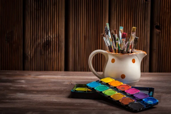 Colors, Watercolors and brushes — Stock Photo, Image