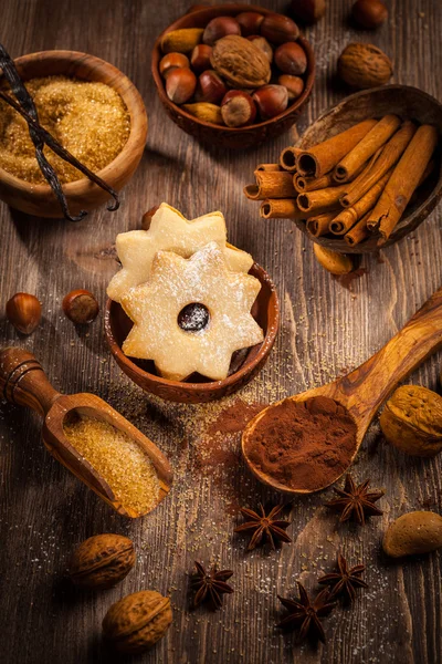 Baking ingredients and spices — Stock Photo, Image