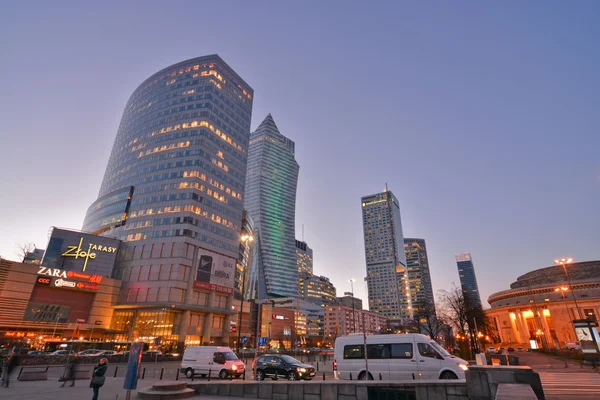 Varşova gece görünümü