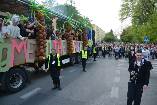 Öğrencilerin kutlamalarda Lublin 2016