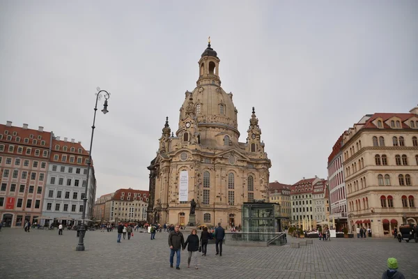 Dresden sokaklar ve Binalar görünümü — Stok fotoğraf