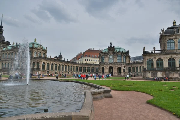 Ruas e edifícios de Dresden vista — Fotografia de Stock