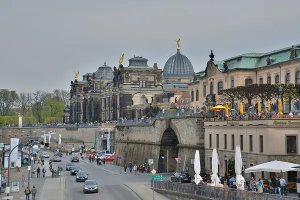 Dresden sokaklar ve Binalar görünümü — Stok fotoğraf