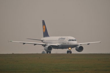 Lufthansa uçağı