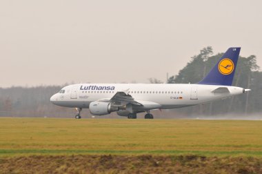Lufthansa uçağı