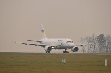 Ukrayna hükümet uçak