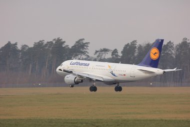 Lufthansa uçağı D-Ailu