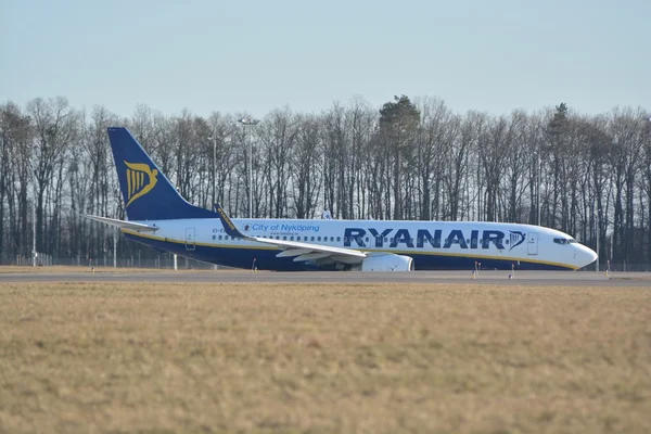 Ryanair vliegtuig — Stockfoto