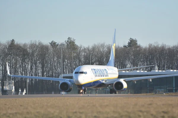 Ryanair vliegtuig — Stockfoto