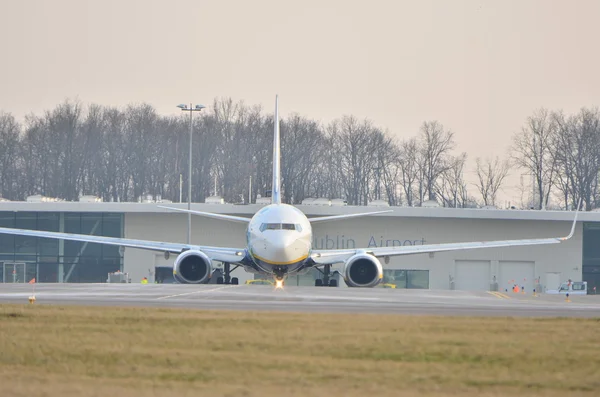 Ryanair plane in special painting — Stock Photo, Image