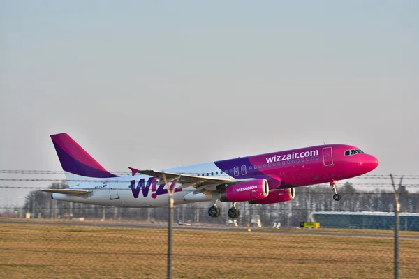 医管局 Lwp Wizzair 飞机 — 图库照片