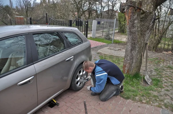 Radwechsel — Stockfoto