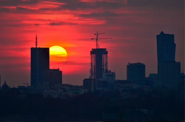 ワルシャワ ダウンタウンの夕日 — ストック写真