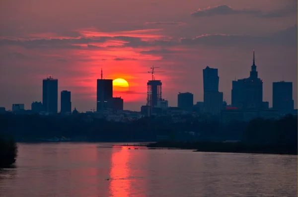 ワルシャワ ダウンタウンの夕日 — ストック写真