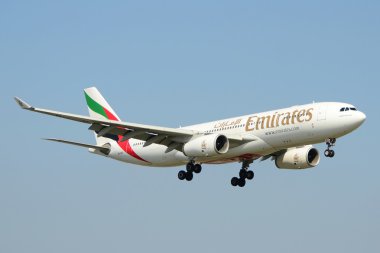 Emirates plane clipart