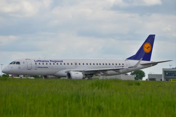 Lufthansa CityLine plane — Stockfoto