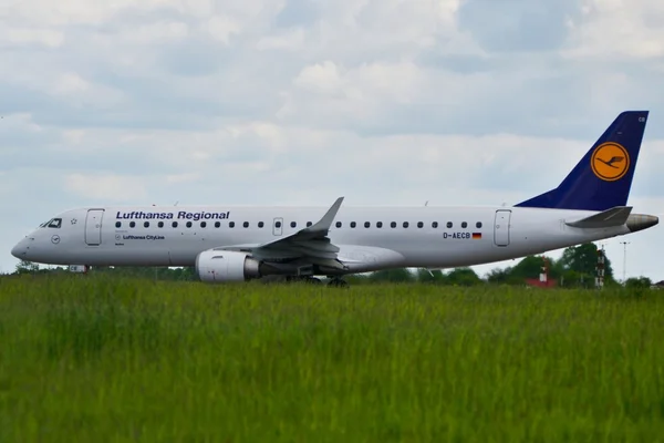 Lufthansa CityLine plane — Stock Photo, Image