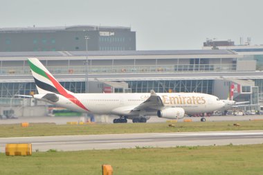 Emirates uçak