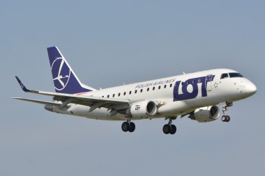 Çok Polonya Havayolları uçak