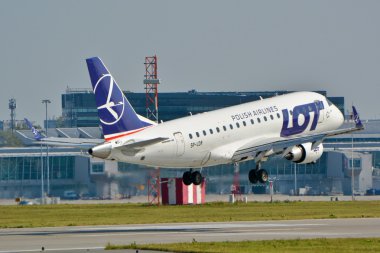 Çok Polonya Havayolları uçak