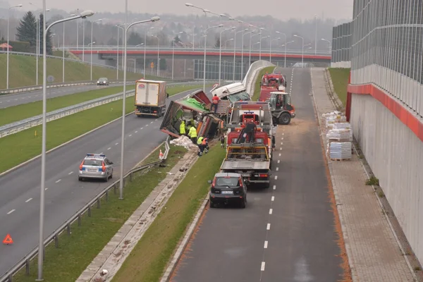 Обзор аварии грузовика — стоковое фото