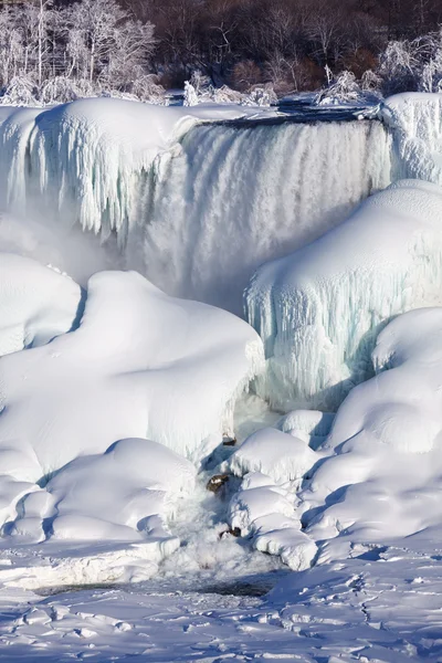 Acumulação de gelo nas Cataratas do Niágara, inverno de 2015 — Fotografia de Stock