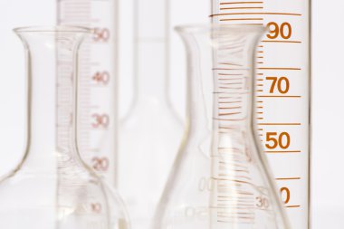 cam eşyalar ile Kimya Laboratuvarı