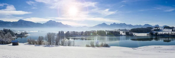 Панорамный Пейзаж Зимой Альпийскими Горами Баварии — стоковое фото