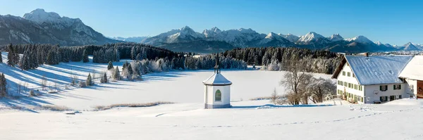 Pemandangan Panorama Musim Dingin Dengan Pegunungan Alpen Bavaria — Stok Foto