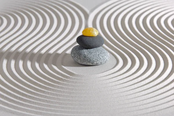 Japonês Zen Jardim Com Pedra Areia Texturizada — Fotografia de Stock