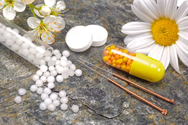 Alternative Medicine Acupuncture Herbal Pills — Stock Photo, Image