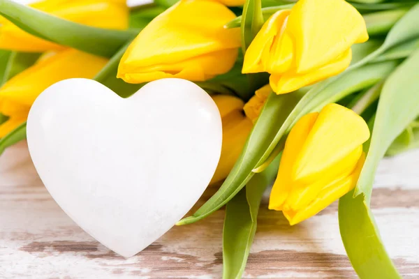 Bouquet Romantico Con Fiori Primavera — Foto Stock