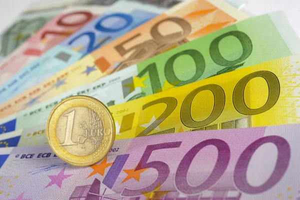 Finanzen Und Wirtschaft Mit Euro Banknoten — Stockfoto